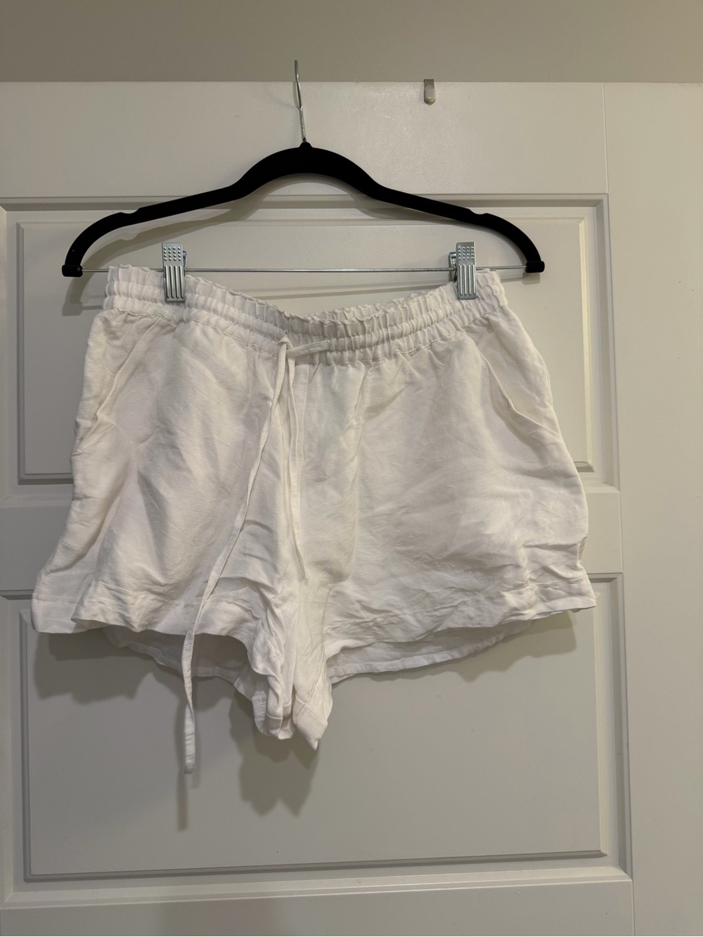 Show Me Your MuMu White Linen-Blend Drawstring Short